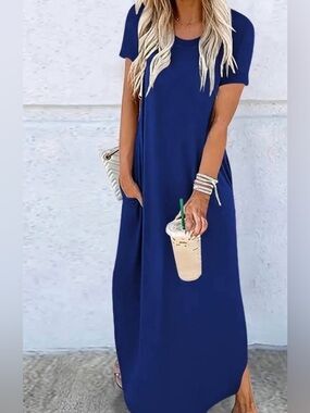 Elegant Blue Maxi Dress